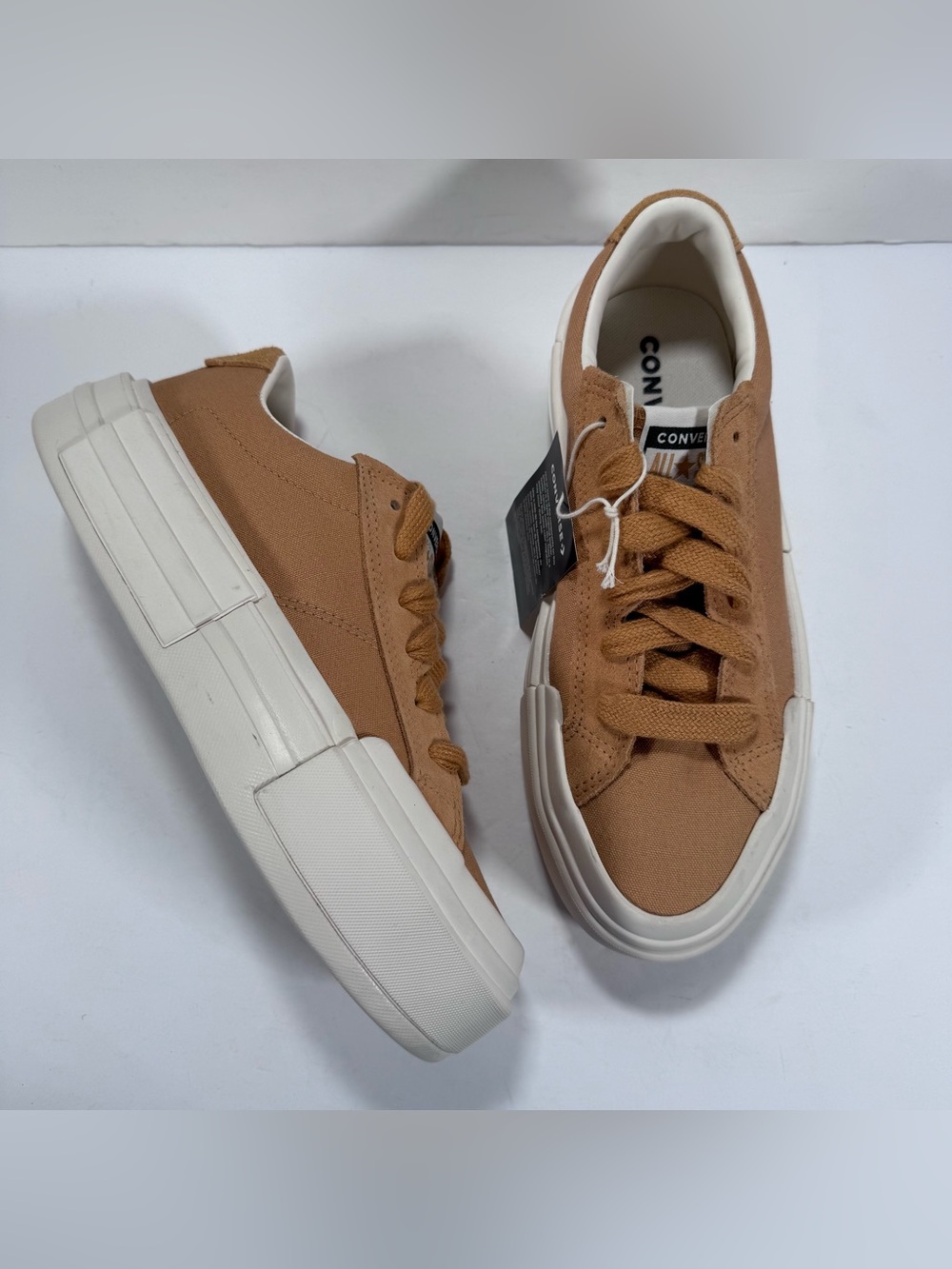 Converse CTAS Cruise Chunky Platform Sneakers Sandy Shore Egret Women Size 9
